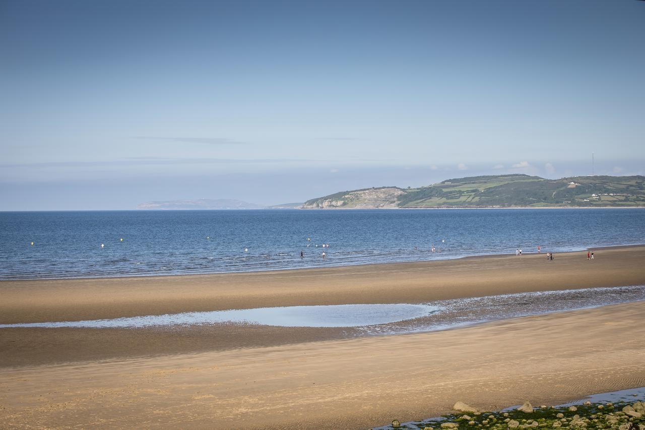 Waters Edge Holiday Apartments Benllech Exterior foto