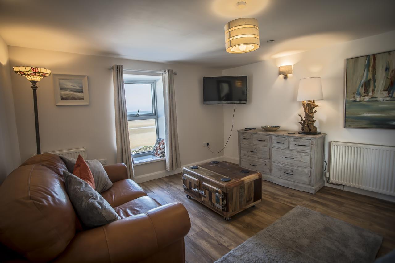 Waters Edge Holiday Apartments Benllech Zimmer foto
